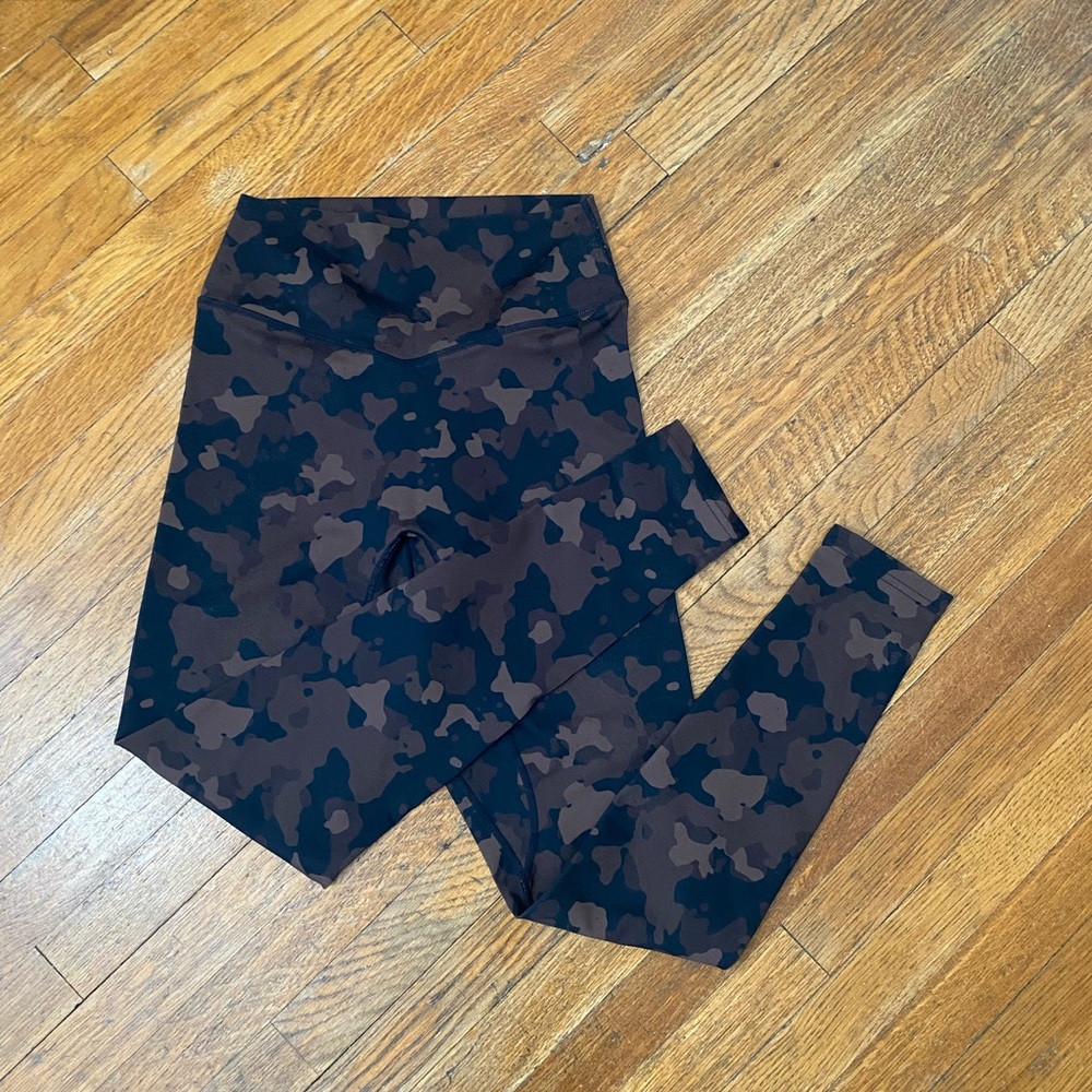 Balance Athletica Base Camp leggings